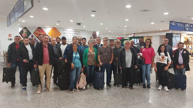 Delegação da FTIA/RS rumo a Brasília ao seminário que irá debater sobre os 10 anos da NR 36 que regulamenta os trabalhos em frigorífico.