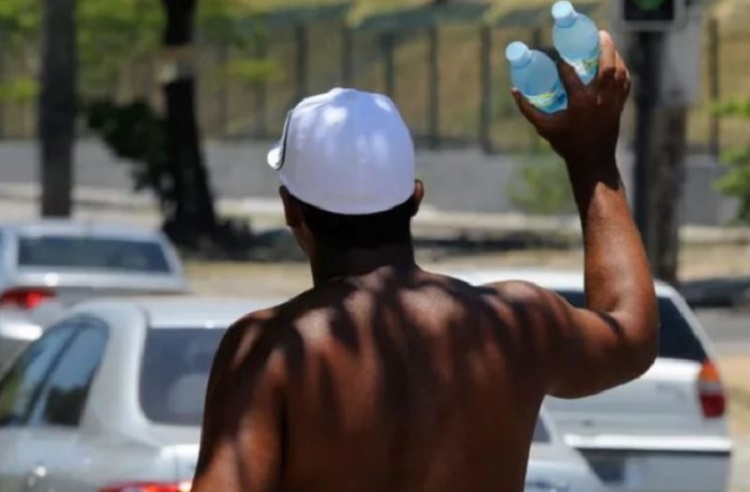 Brasil é o segundo país com a maior taxa de trabalho informal no mundo